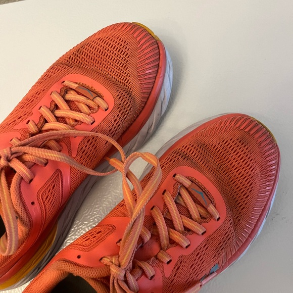 HOKA ONE ONE Bondi 7 Womens Shoes - Picture 10 of 13